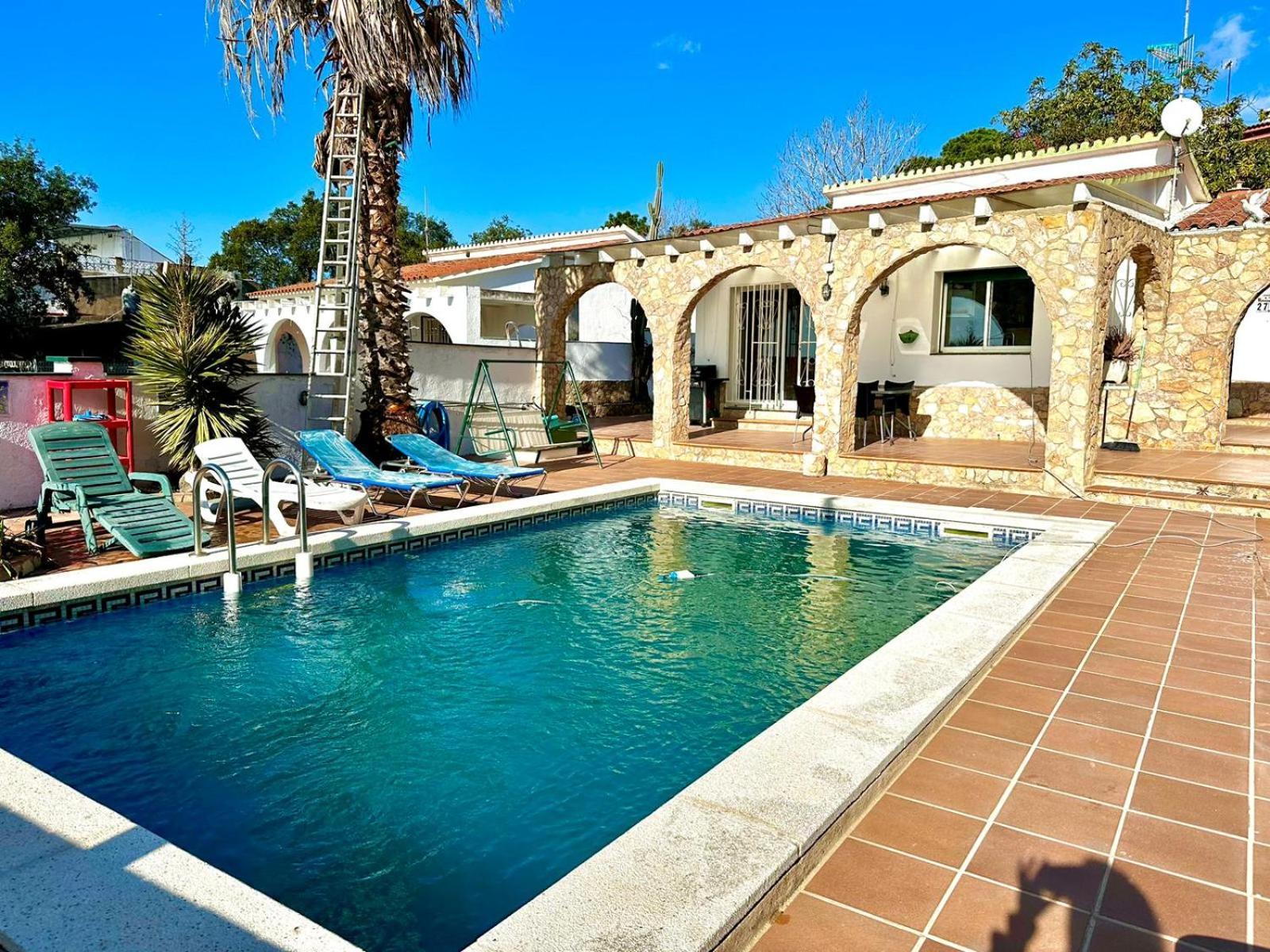 Casa With Private Swimming Pool Hébergement de vacances